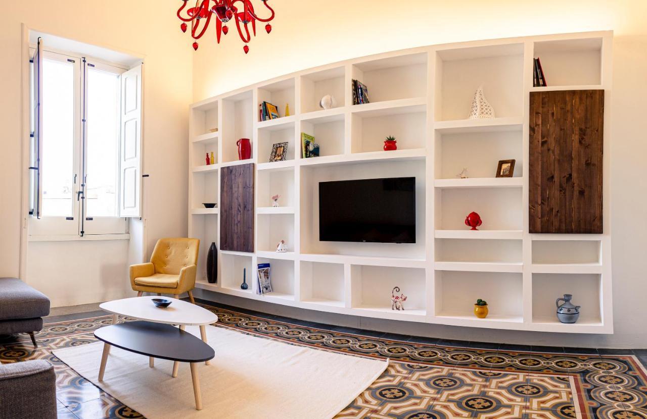 Designer Apartment เลชเช ภายนอก รูปภาพ